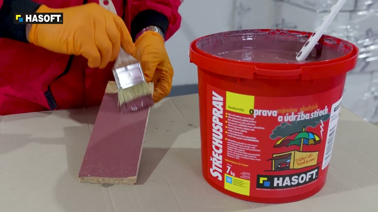 STŘECHUSPRAV – tzv. tekutá lepenka na střechu, opraví střechu proti zatékání