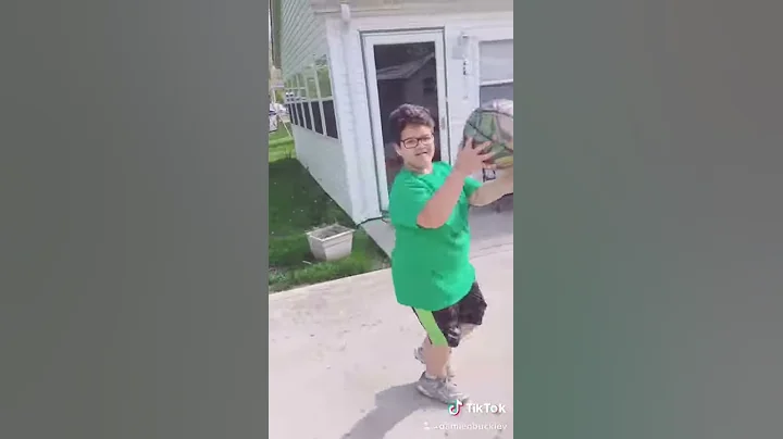 Stephen Currys son right and I got to meet him in ...