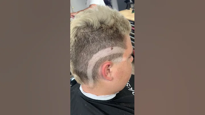 HOW TO DO A FOHAWK FADE?