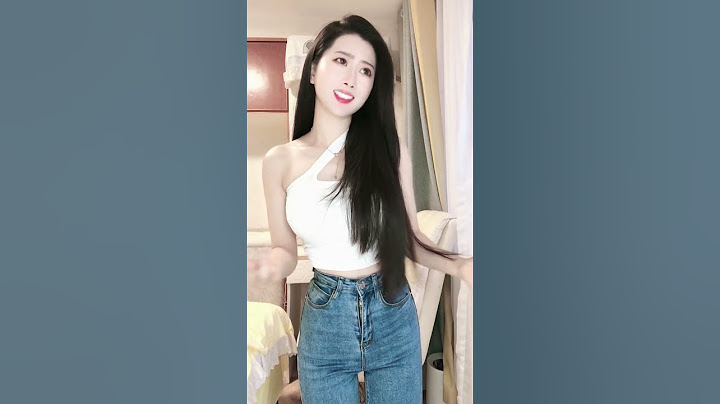 「一見鍾情不過是見色起意，日久生情不過是權衡利弊。愛情這東西，始於顏值，陷於才華，忠於肉體，敗給現實。」 - 天天要聞