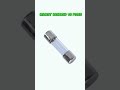 Circuit Breaker vs Fuses... #electrical #electricalcomponent