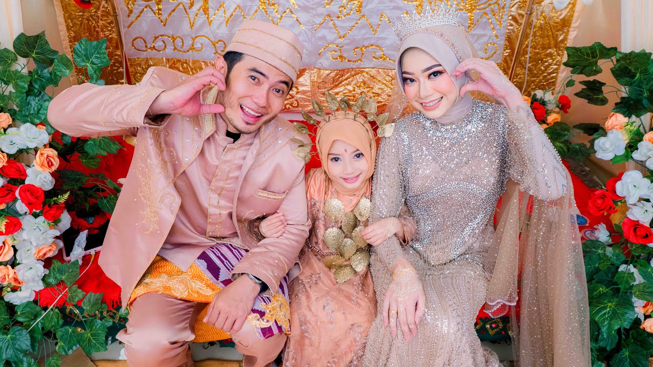 AQILA PUNYA MAMA BARU!