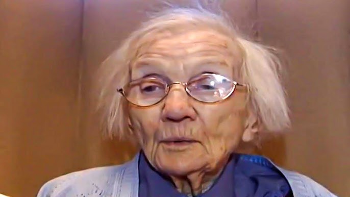 96-Year-Old Sells House. Look When She Opens Door And Reveals Masterpiece  Lost In Time - YouTube