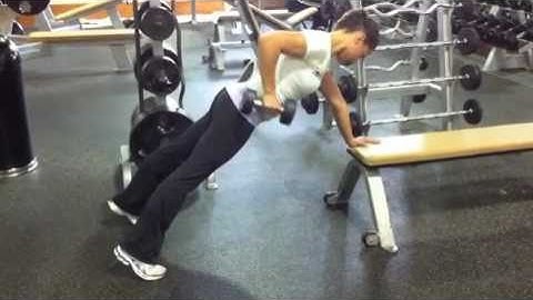 1 Arm DB Row in Plank on Bench