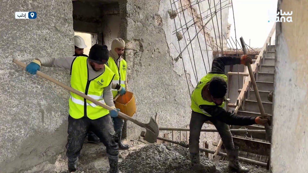 البدء بترميم ثانوية ذي قار في مدينة كفرنبل بريف إدلب الجنوبي