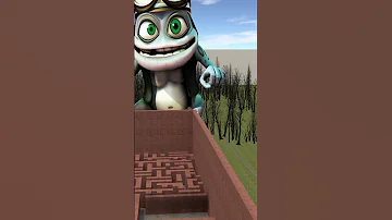 Destroying Crazy Frog In Big Maze Nextbot Gmod 