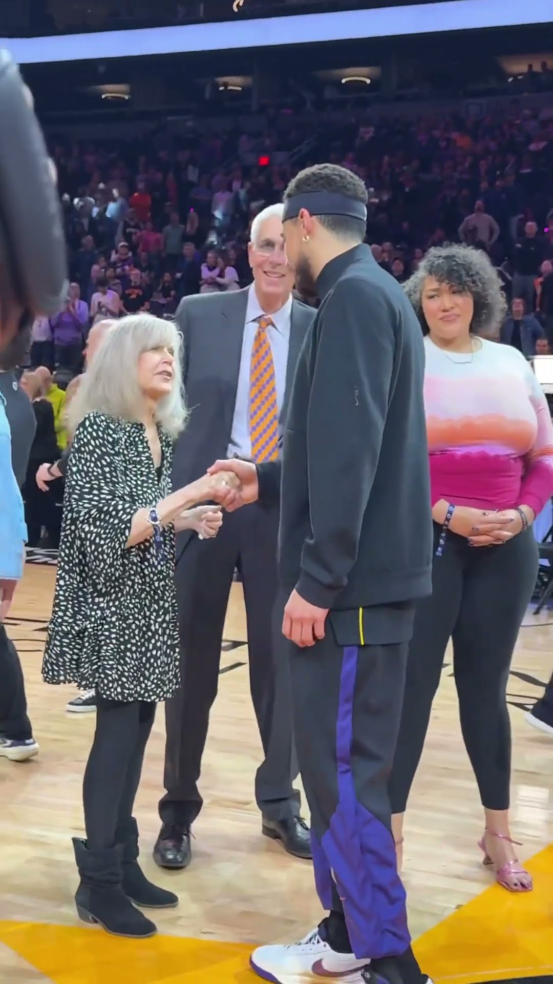 On-court ceremony-presentation for Devin Booker becoming the Suns All time leading scorer ?