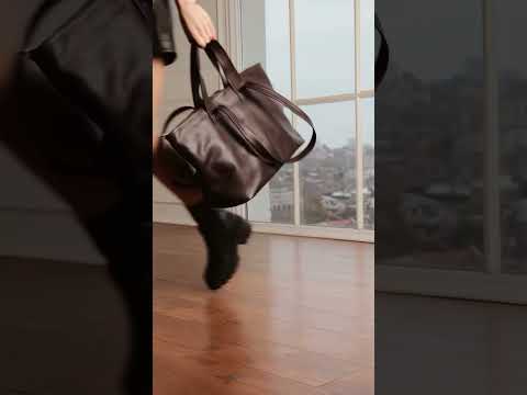 Велика жіноча сумка шоколадного кольору з натуральної шкіри жіноча 49*26, видео 1