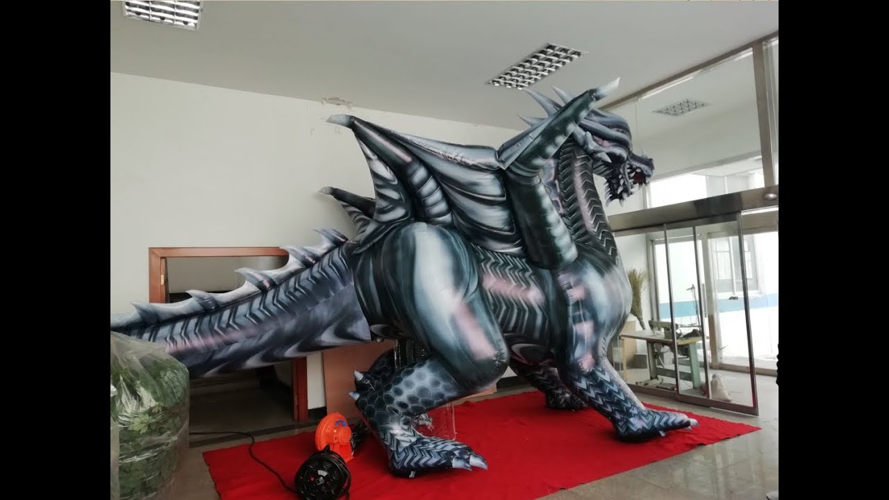 inflatable world Smaller inflatable dragon