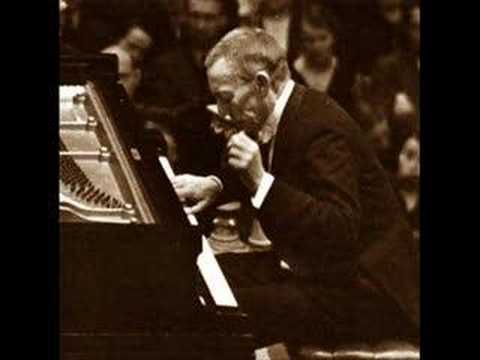 Rachmaninoff plays Chopin Nocturne Op. 9 No. 2