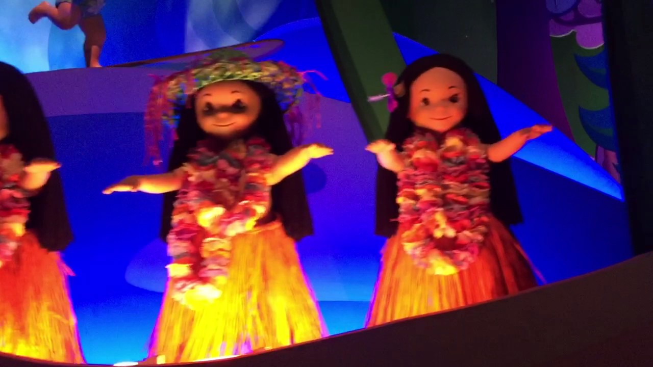 Disneyland Paris - It's a Small World - Full Ride