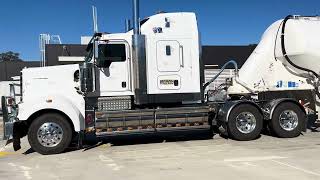 Part 11 Truck spotting in Holbrook