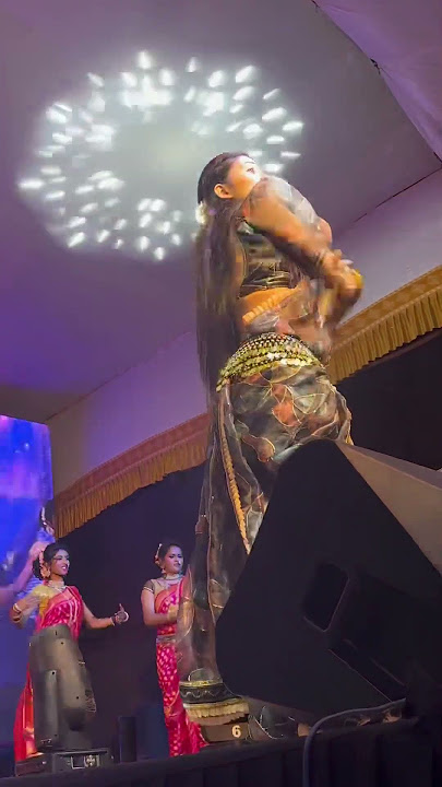 Javal ye na Gade #gautamipatil #dance #gautami #song #trending #lavanidance #