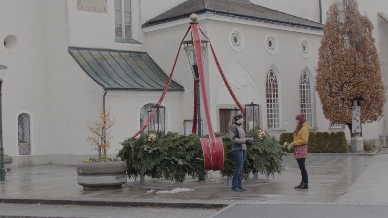 In Petzenkirchen brennen die Kerzen am größten Adventkranz in NÖ