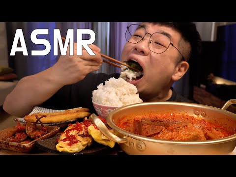 ASMR 먹방창배 통삼겹 김치짜글이 압력밥솥에 한번쪄내고 하루종일 뭉근히 끓여냈어요 계란말이 오징어튀김 Kimchi stew with pork belly <strong>meat</strong> eatingsho