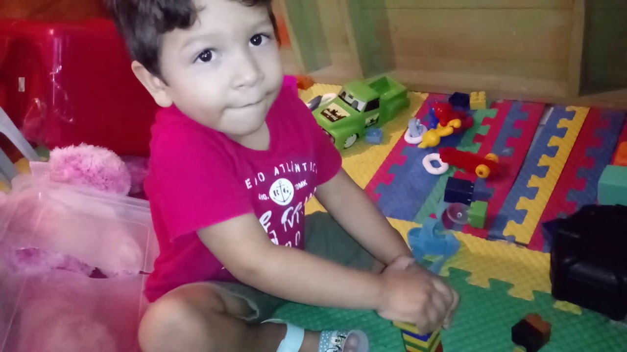 FANTASIA PATATI PATATÁ, BOIAS, CASINHA DE BRINQUEDO