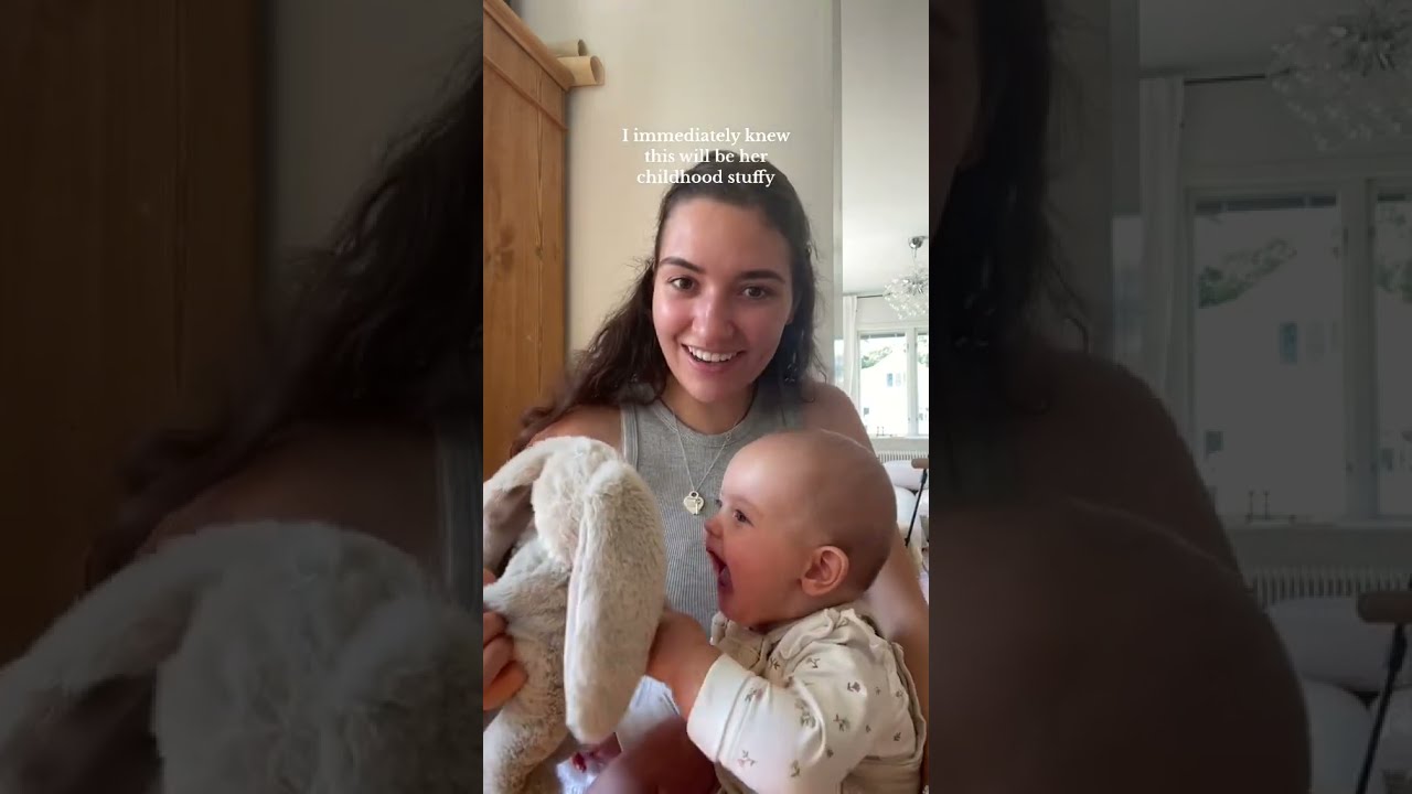 The sweetest most pure reaction ever!!! 😲 babies view 🐣 