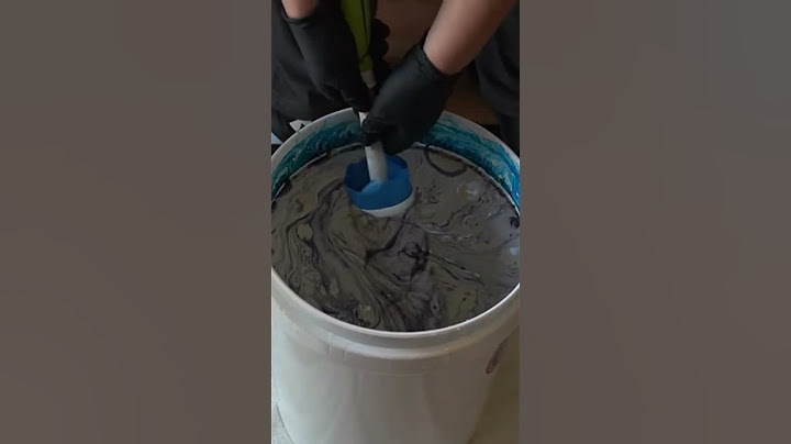Hydro dipping a tumbler! Amazing!!! #youtubeshorts #shorts #hydrodipping  #tumblers #short #art