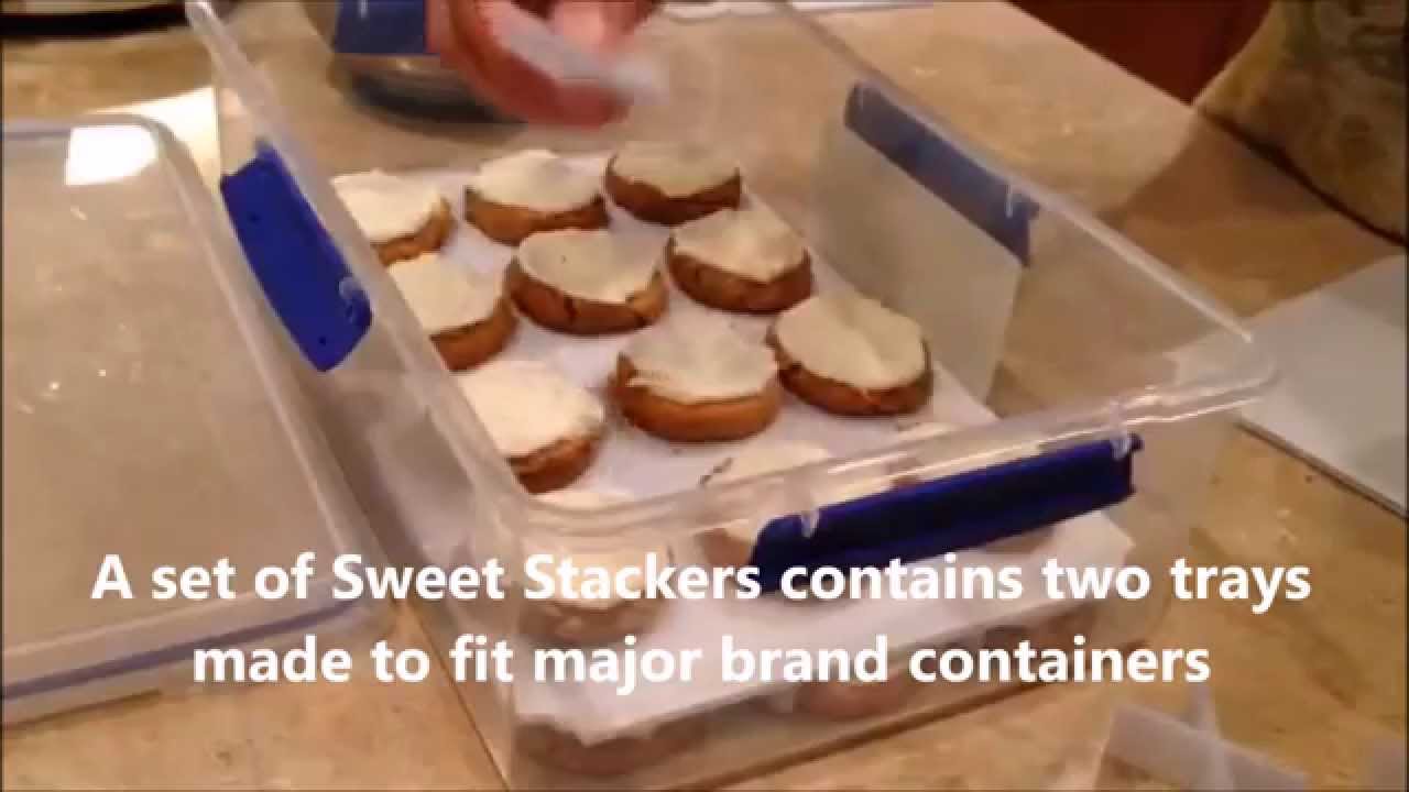 Sweet Stackers - the best way to store Christmas cookies