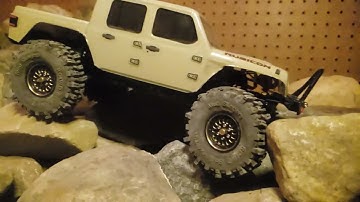 Axial Scx24 Gladiator