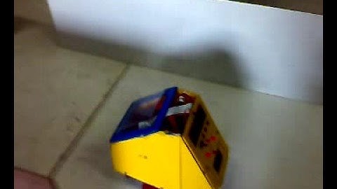 Path tracking robot ( Ayman Mughari & Said Meshal)