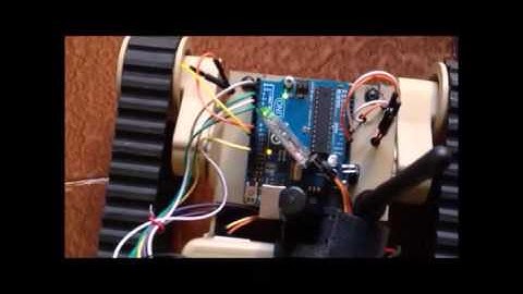 Car with Cellphone camera controlled with GUI MATLAB and ARDUINO #MATLABHW2k16