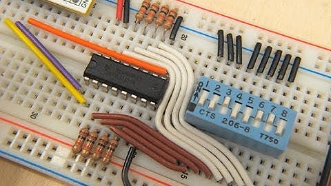 КАК ПОЛЬЗОВАТЬСЯ МАКЕТНОЙ ПЛАТОЙ (BREADBOARD) [Для Ардуино]