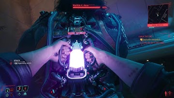 Cyberpunk 2077 Beating Sasquatch with her own weapon