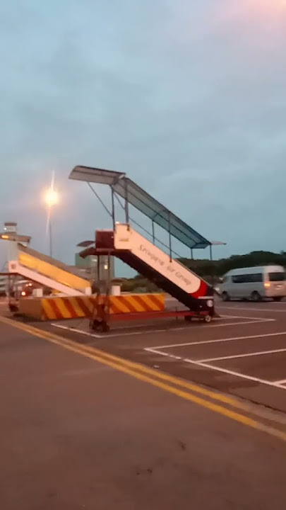 MENJPUT PAGI DI BANDARA JUANDA SURABAYA # INDAH SEKALI #SHORT