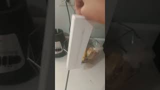 abriendo el apple pencil de la 2 segunda generación