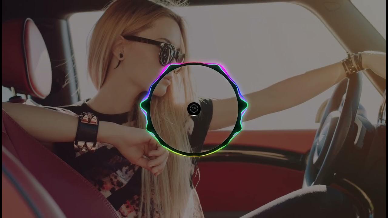 Шұлықтағы жас брюнеткамен жыныстық қатынас