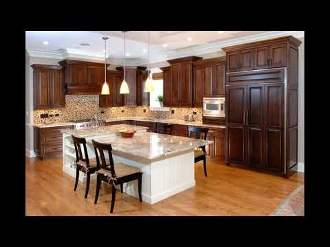 elegant-kitchens-with-warm-wood-cabinets