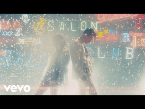 DAOKO × MIYAVI - 「千客万来」　Music Video（映画『Ｄｉｎｅｒ　ダイナー』主題歌）