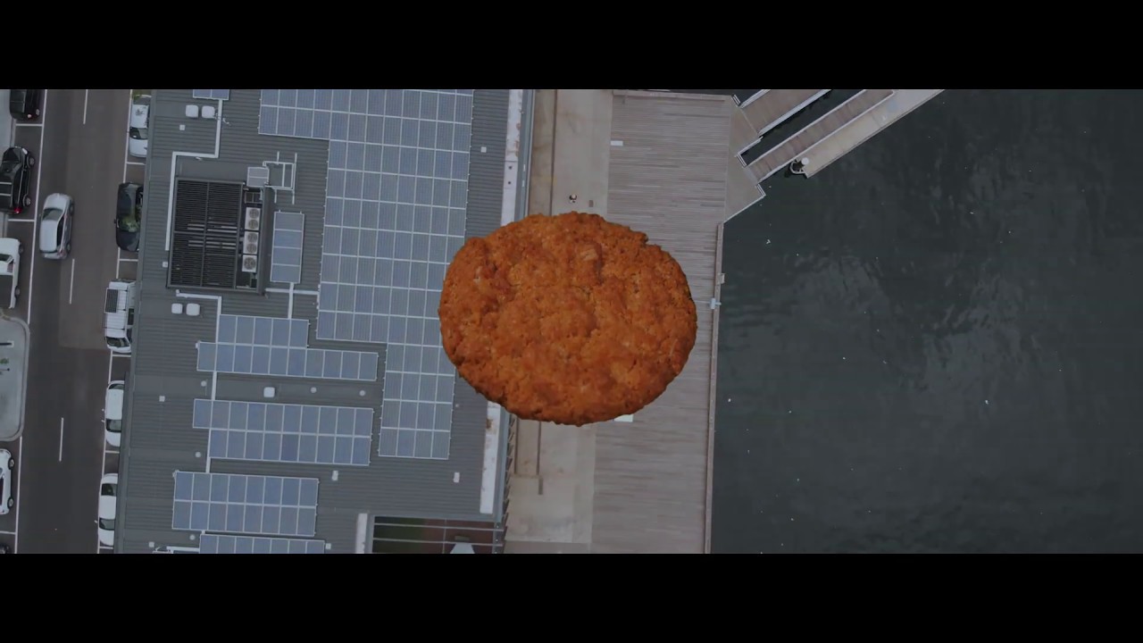 How to make this cookie fly?