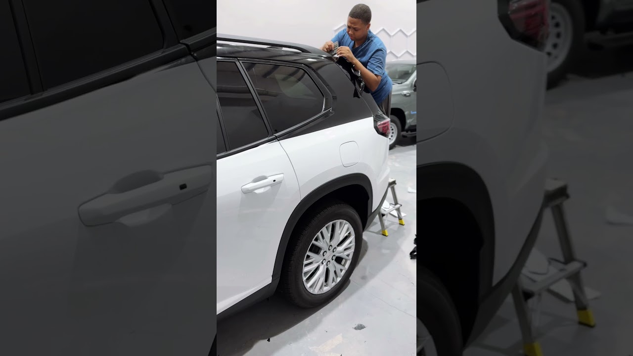 New GMC Acadia getting a Top Half Wrap! 