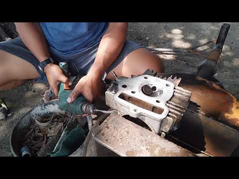 Video: Ano ang valve relief sa isang piston?