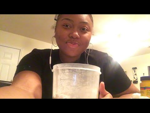 Big spoonfuls Eating cornstarch Argo container + clabber girl - YouTube