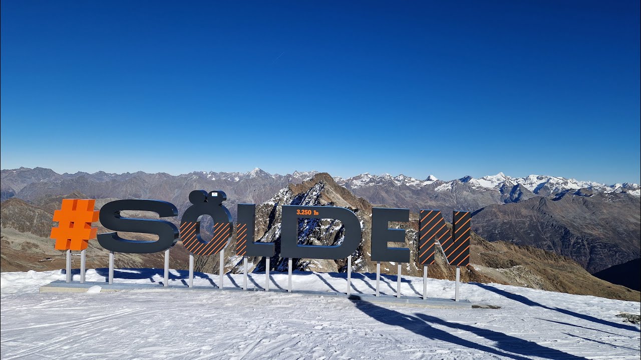 Austria. Sölden. Tiefenbachgletscher. Seiterkar Bahn 3051m. Route 34. November 2024.