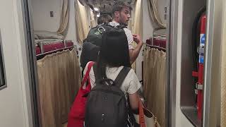 Sleeper Train in Thailand | What a 2nd Class Sleeper Looks like screenshot 4