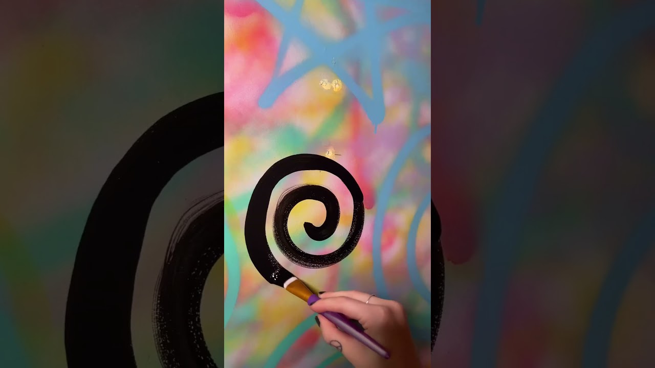 She drew a huge trippy swirl 😳 