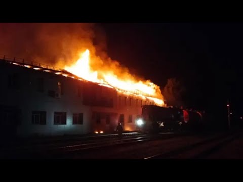 კურსკის ოლქში დრონებით იერიშის შედეგად ქარხანაში ხანძარი გაჩნდა