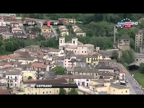 Video: Джиро д'Италия 2019: 18-этапта Cima тырмак менен спринтте жеңишке жеткендиктен, Пелотон кеч кетти