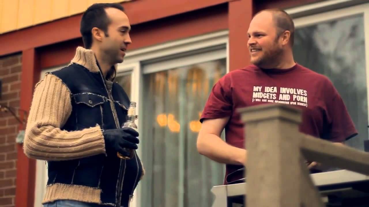 Қаладағы жалаңаш қыздар тұсқағаздар Мен түнде жағада жалаңашпын