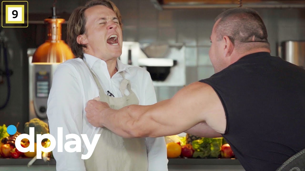 Ylvis på holmen | Greven av grønt: Blodpupp av Norges sterkeste mann | discovery+ Norge