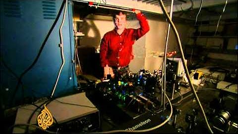 Snapshot of life in 3D