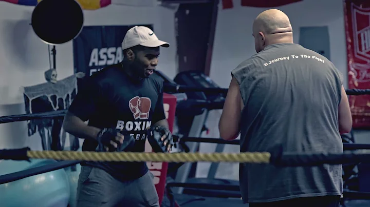 Dustin Hoog - "What do you want to say to fight ni...