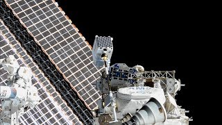 NASA'S NICER Does the Space Station Twist