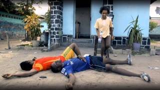 Spot American Water Foot Bal De La Rue