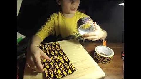How to Make a Duct Tape Wallet Part 1 (tri-fold)