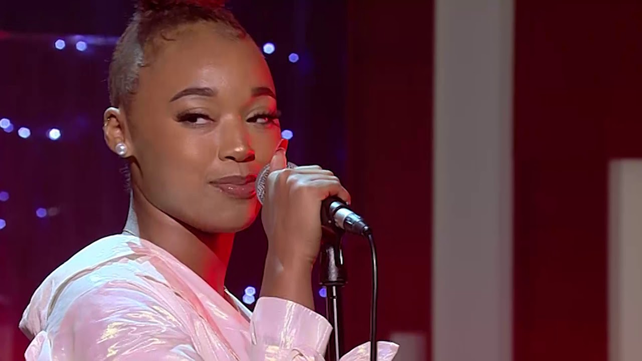 Kelly Veiga - Sacode | CONVERSAS AO SUL | RTP ÁFRICA